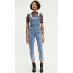 Levi’s Premium Mom Utility Denim Overalls Size 28